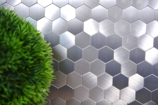 Handmuster Mosaikfliese Fliesenspiegel selbstklebend Aluminium silber metall Hexagon metall MOS200-22MHX_m